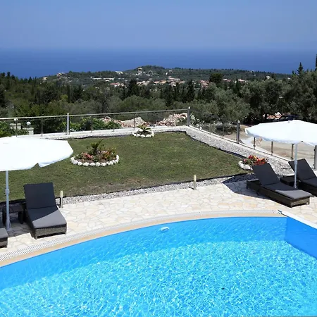 Holiday home Mit Pool Fuer 4 Personen Und 2 *